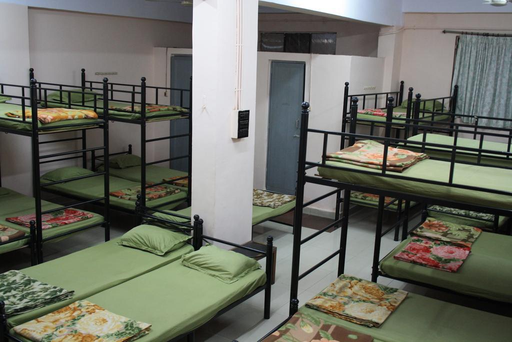 Minerva Residency Ξενοδοχείο Μπανγκαλόρ Δωμάτιο φωτογραφία