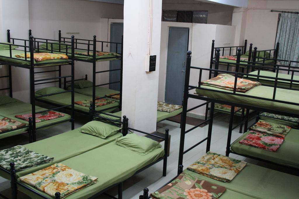 Minerva Residency Ξενοδοχείο Μπανγκαλόρ Δωμάτιο φωτογραφία